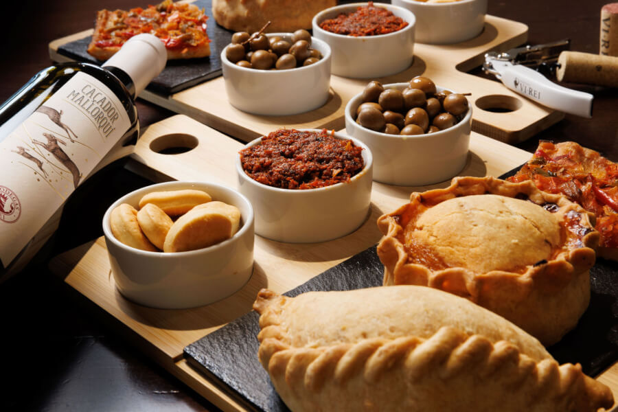 61abcc6f8320ee8ebfb2e553fbe62a3b-xxlarge